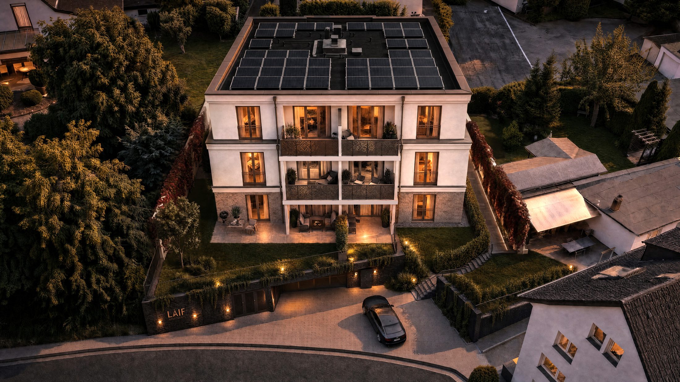 LAIF Apartments, Gesamtansicht in der Abenddämmerung